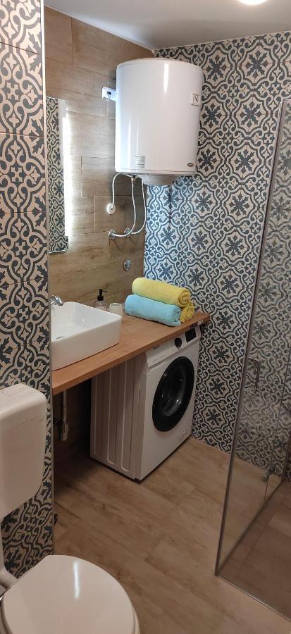 Rustic Istria Apartment Pula Bagian luar foto