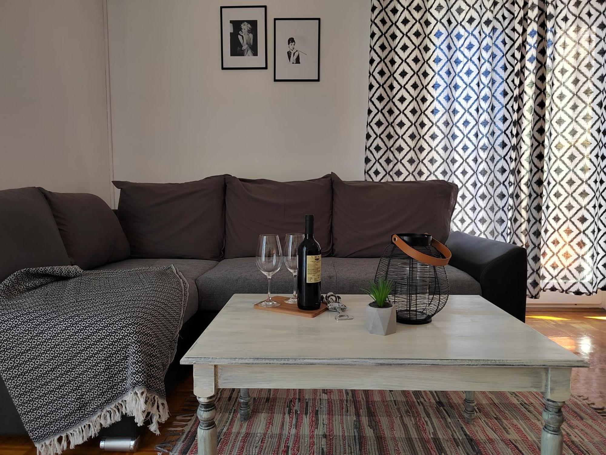 Rustic Istria Apartment Pula Bagian luar foto